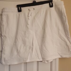 Karen Scott White Sport Skort